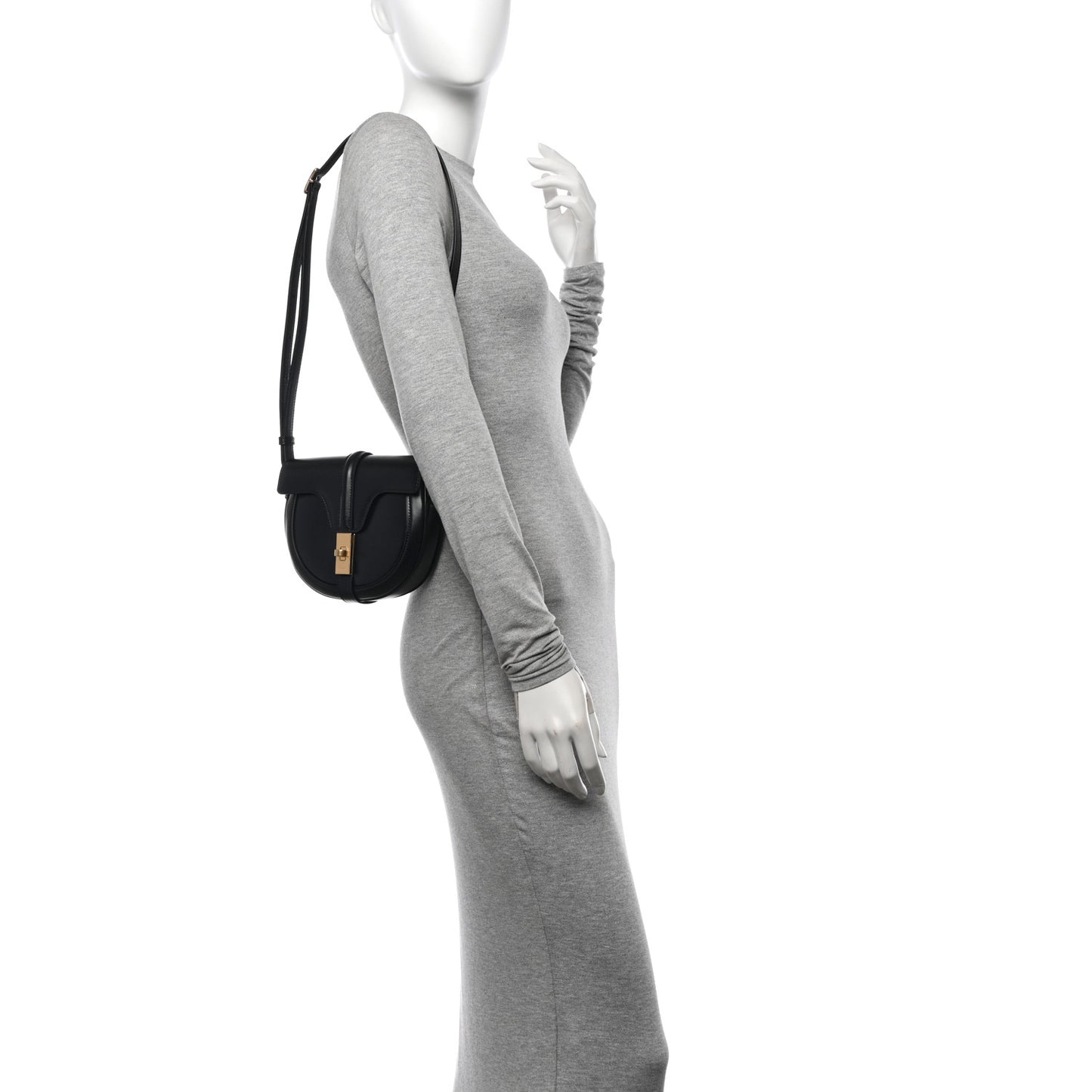 Satinated Calfskin Besace Small 16 Black