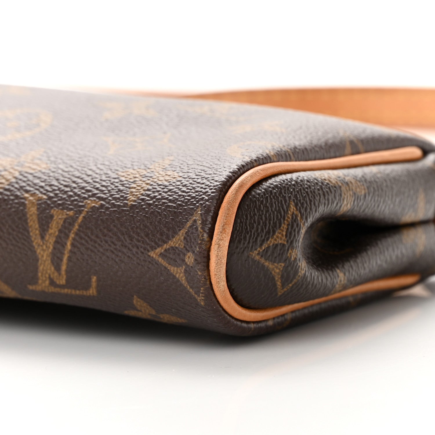 Louis Vuitton Monogram Eva Clutch 11 of 15