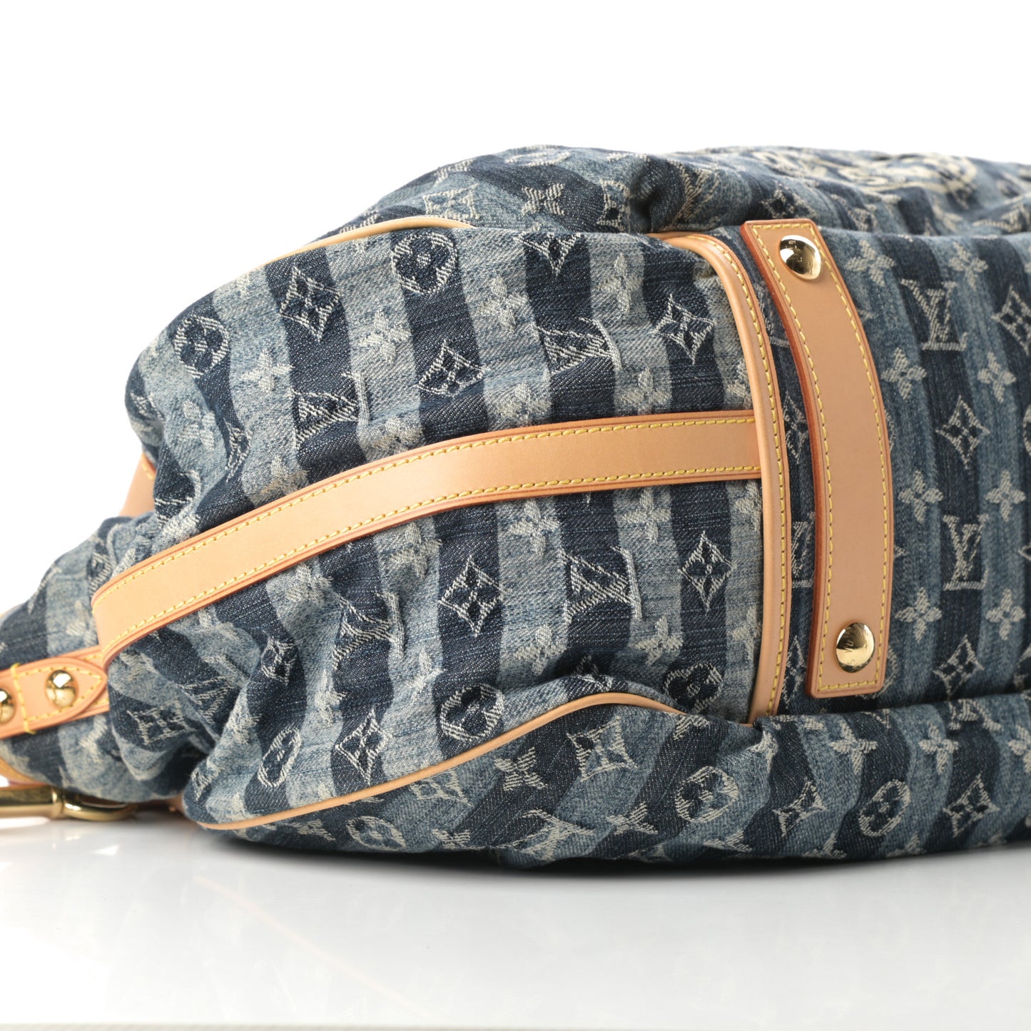Denim Raye Cabas GM