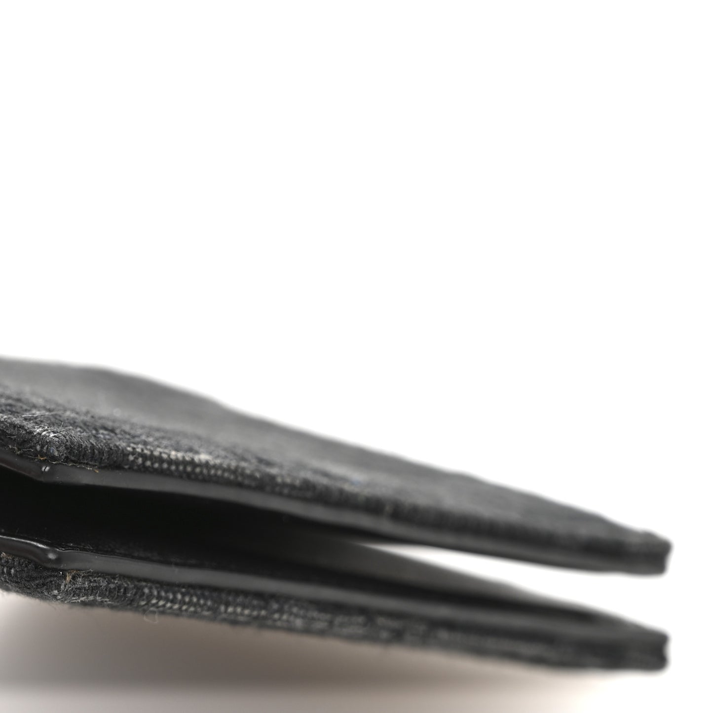 Oblique Bi-Fold Card Holder Black