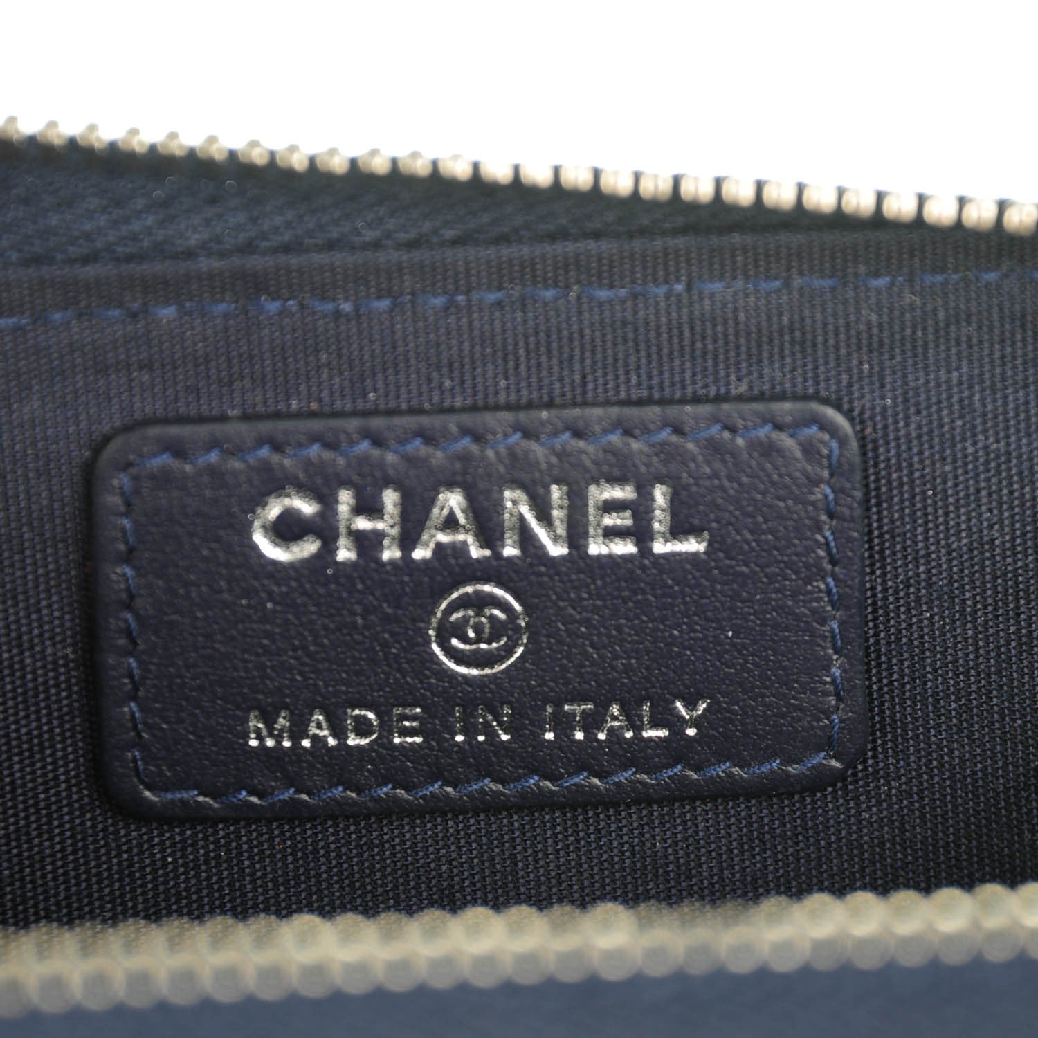 Chanel Caviar Quilted Diamond CC Key Holder Case Dark Navy 6 of 7