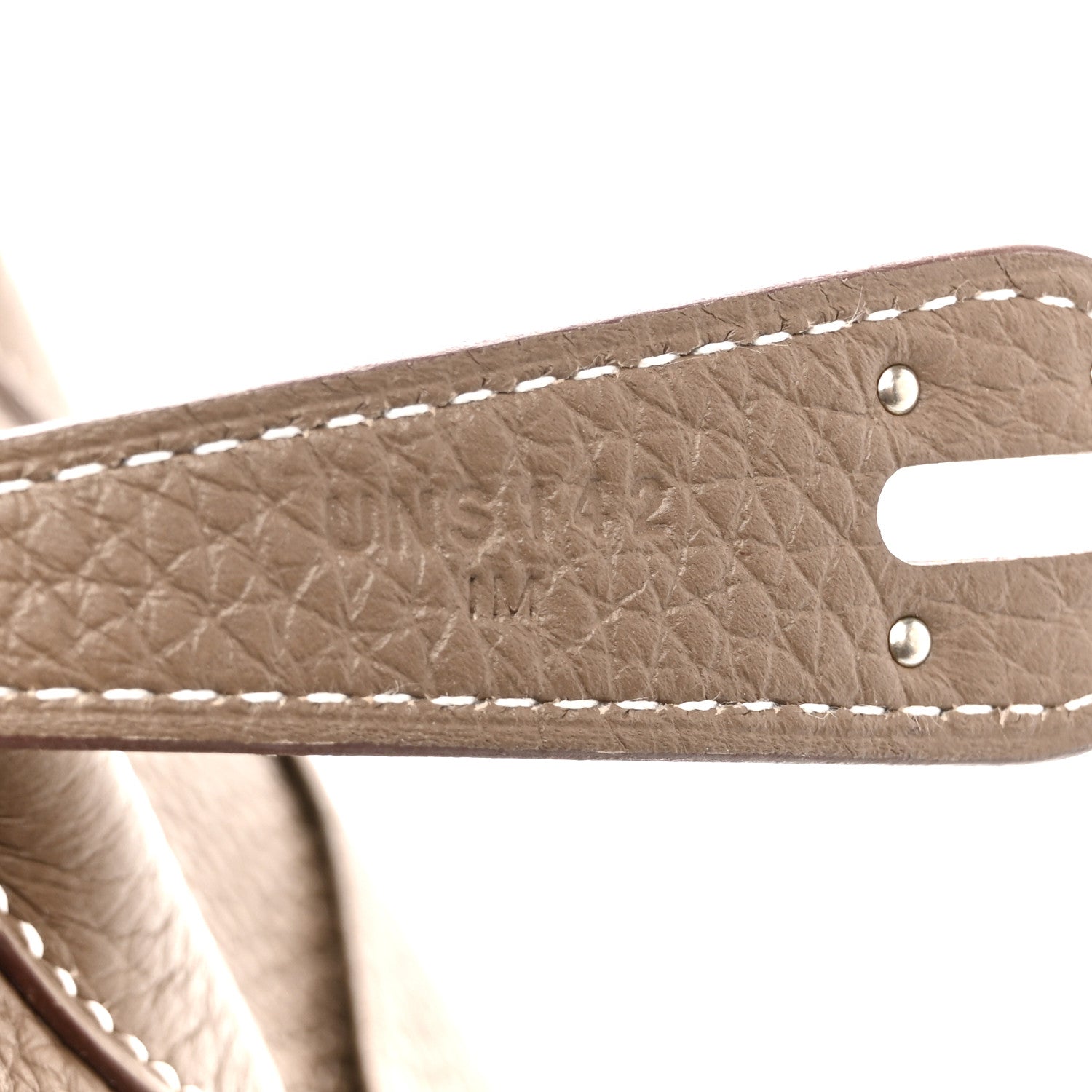 Hermes Taurillon Clemence Lindy 26 Etoupe 7 of 11