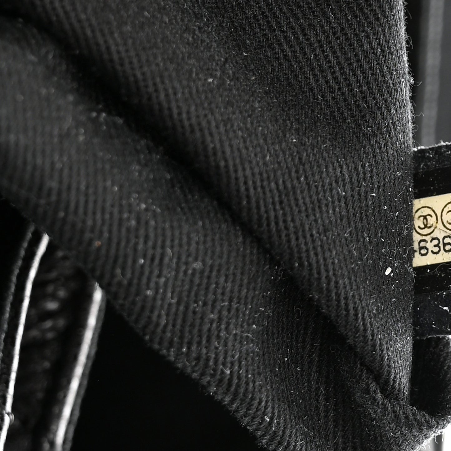 Caviar Quilted Timeless Accordion Flap Black