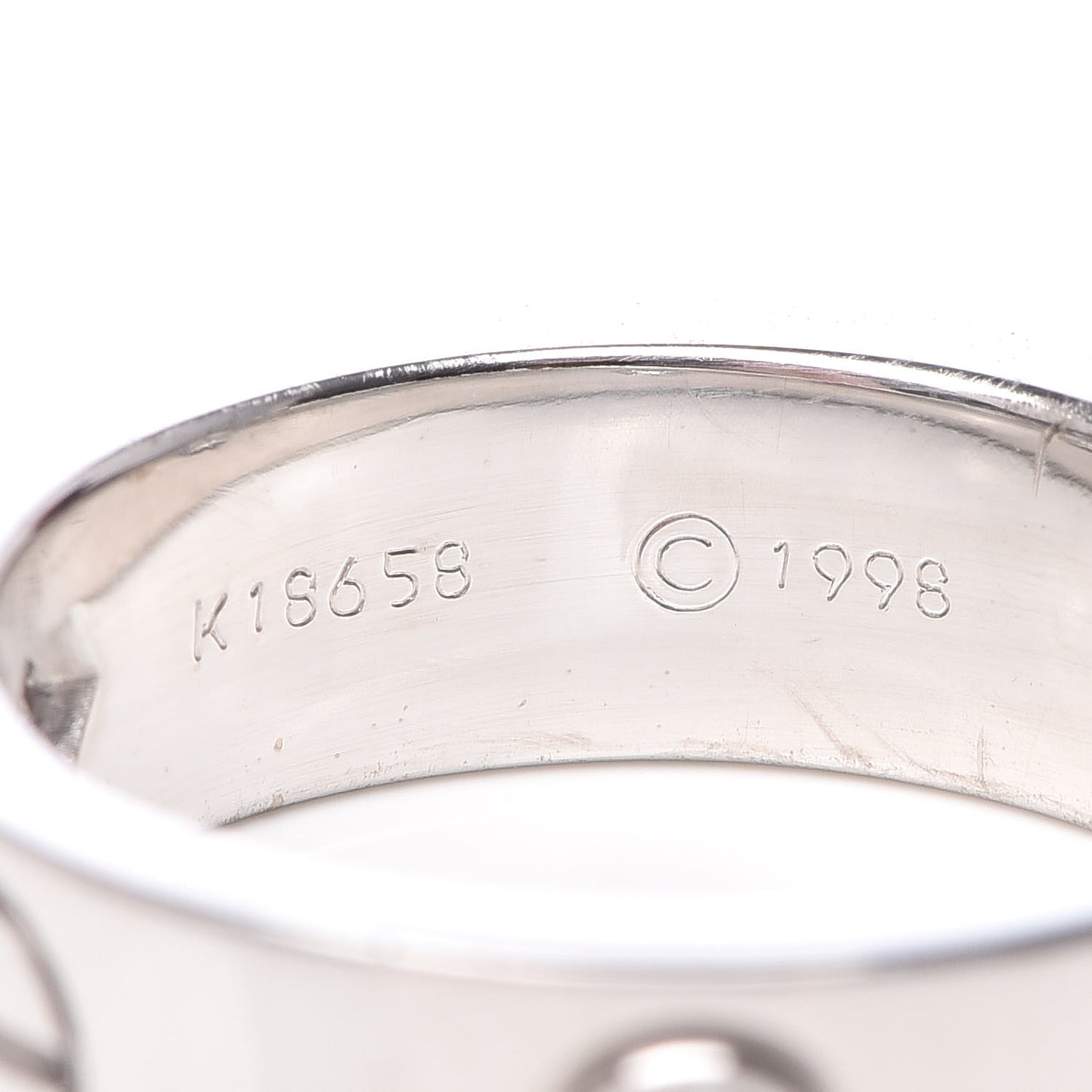 18K White Gold 3 Diamond 5.5mm LOVE Ring 49 5