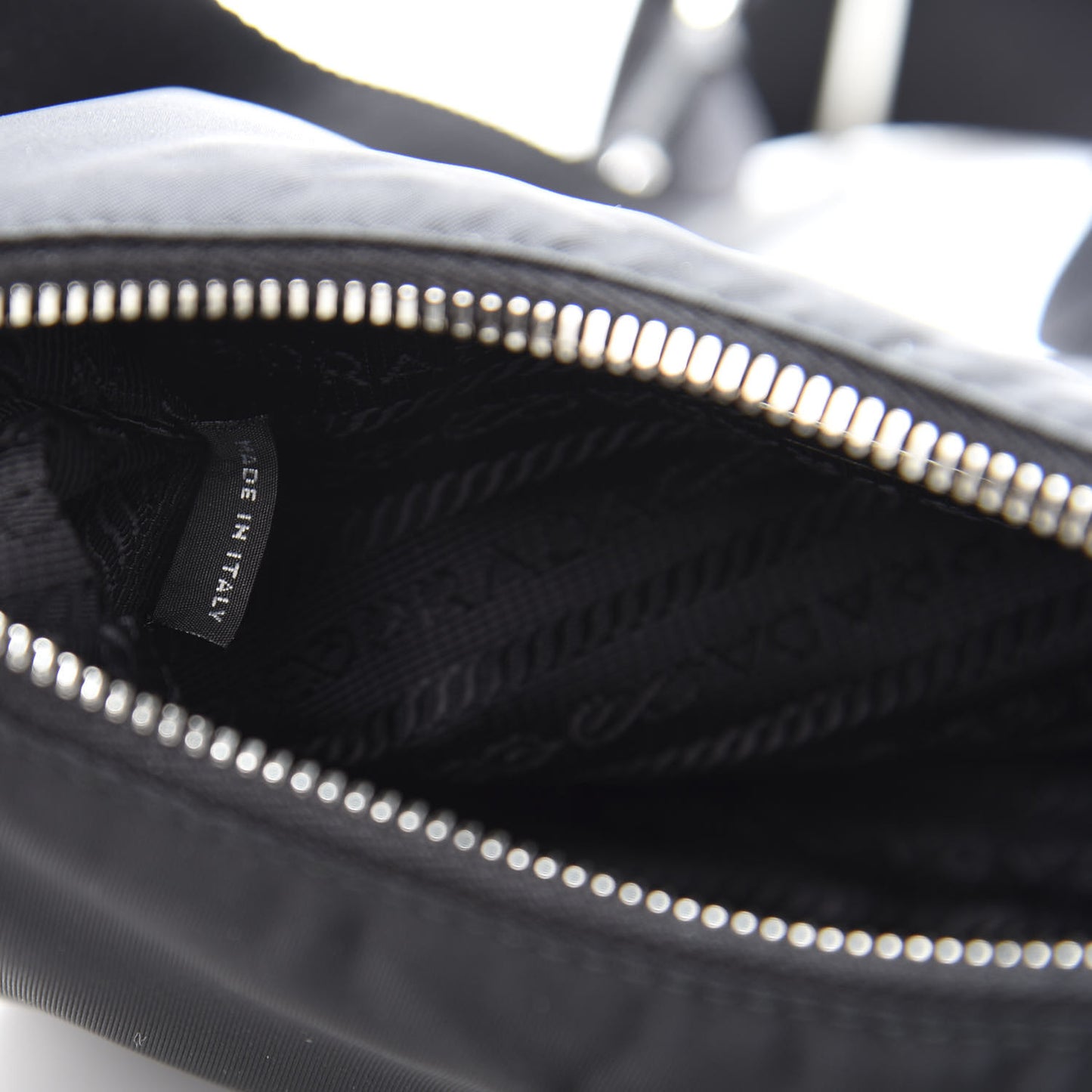 Nylon Re-Edition 2005 Shoulder Bag Black