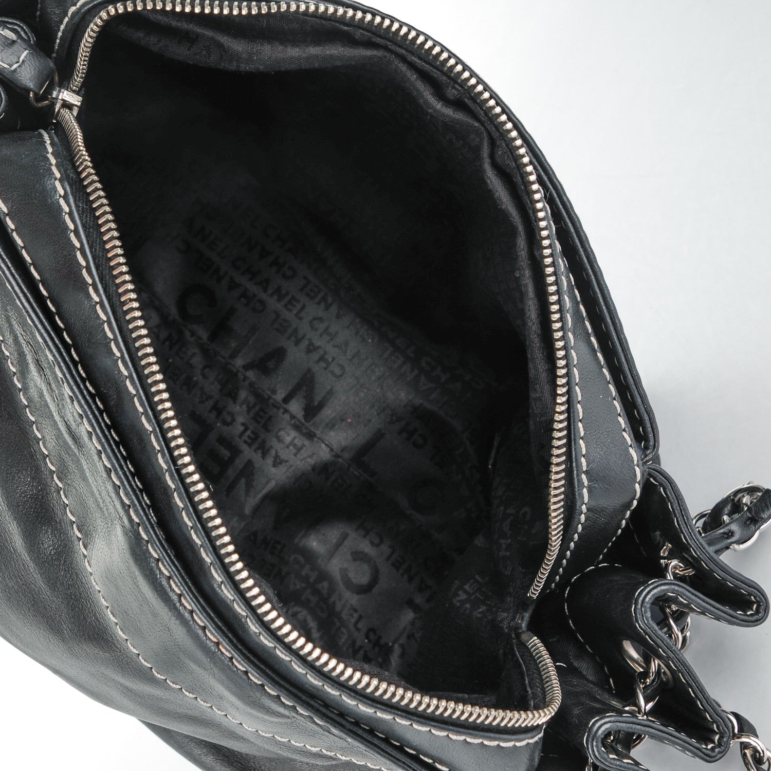 Chanel Lambskin Lax Accordion Hobo Black 5 of 9
