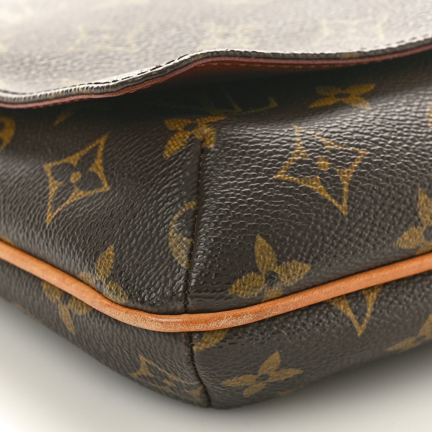 Monogram Musette Tango