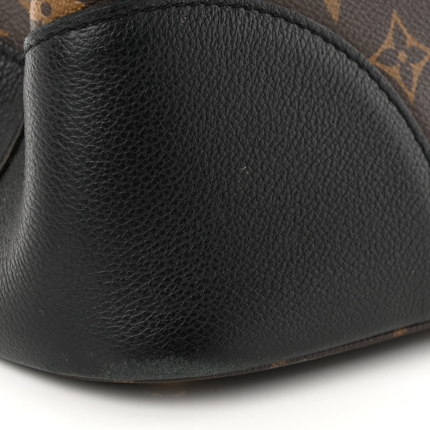Monogram Flandrin Black