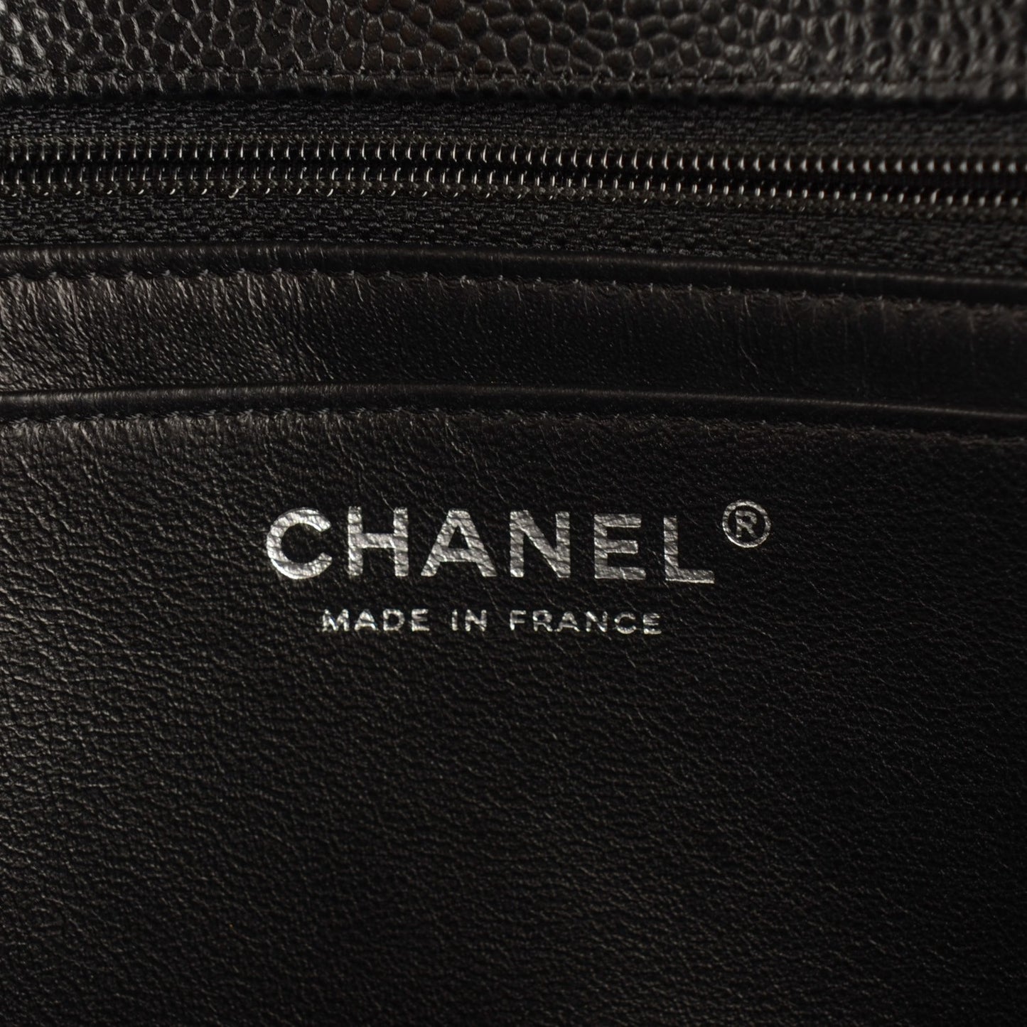 Caviar Quilted Maxi Single Flap Black