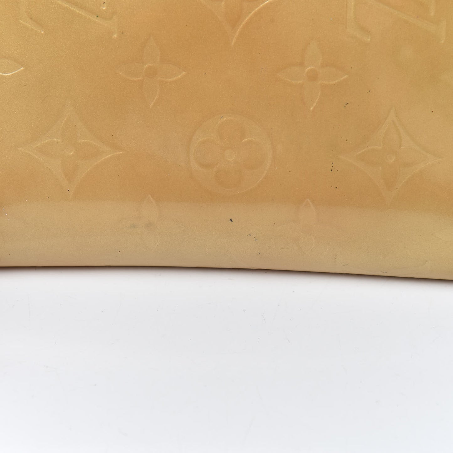 Vernis Zippy Compact Wallet Gold