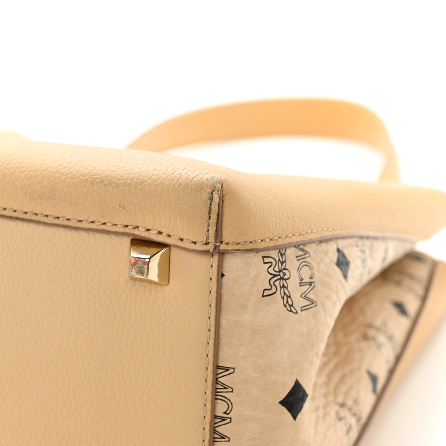 Grained Calfskin Visetos Medium Sarah Hobo Latte Beige