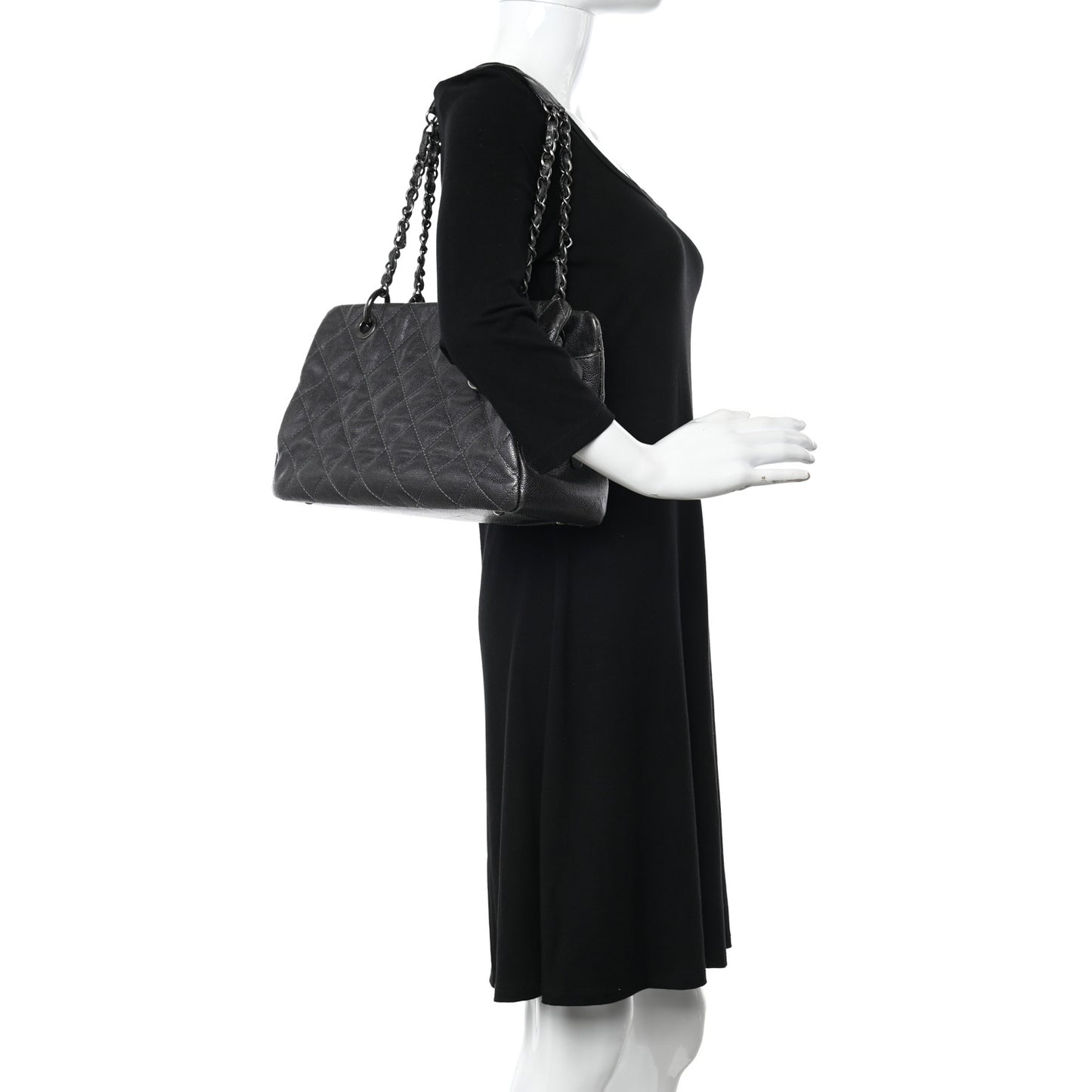 Iridescent Caviar Quilted Chic Shopping Tote Silver