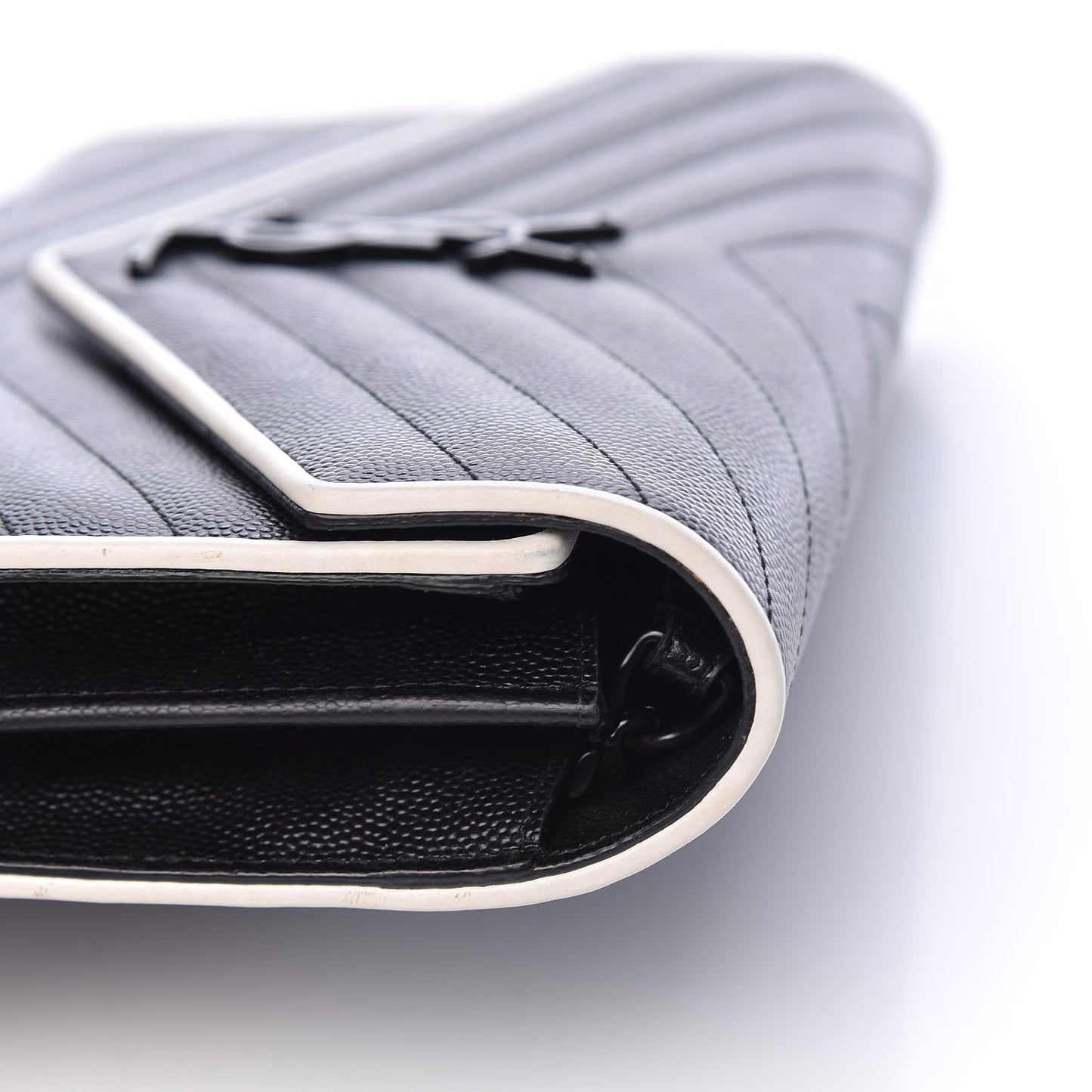 Grain De Poudre Matelasse Chevron Monogram Chain Wallet Black White