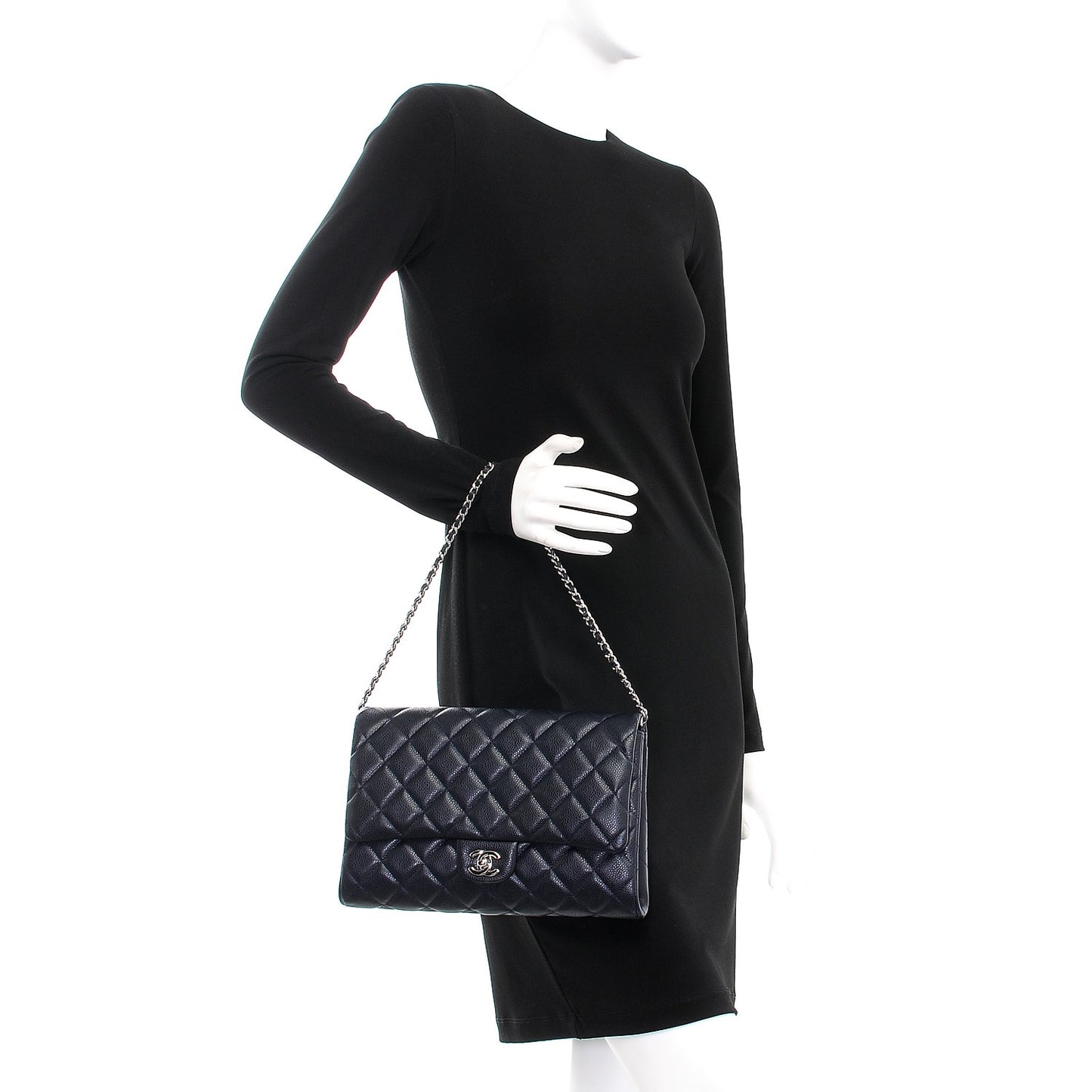 Caviar Clutch with Chain Flap Navy Blue