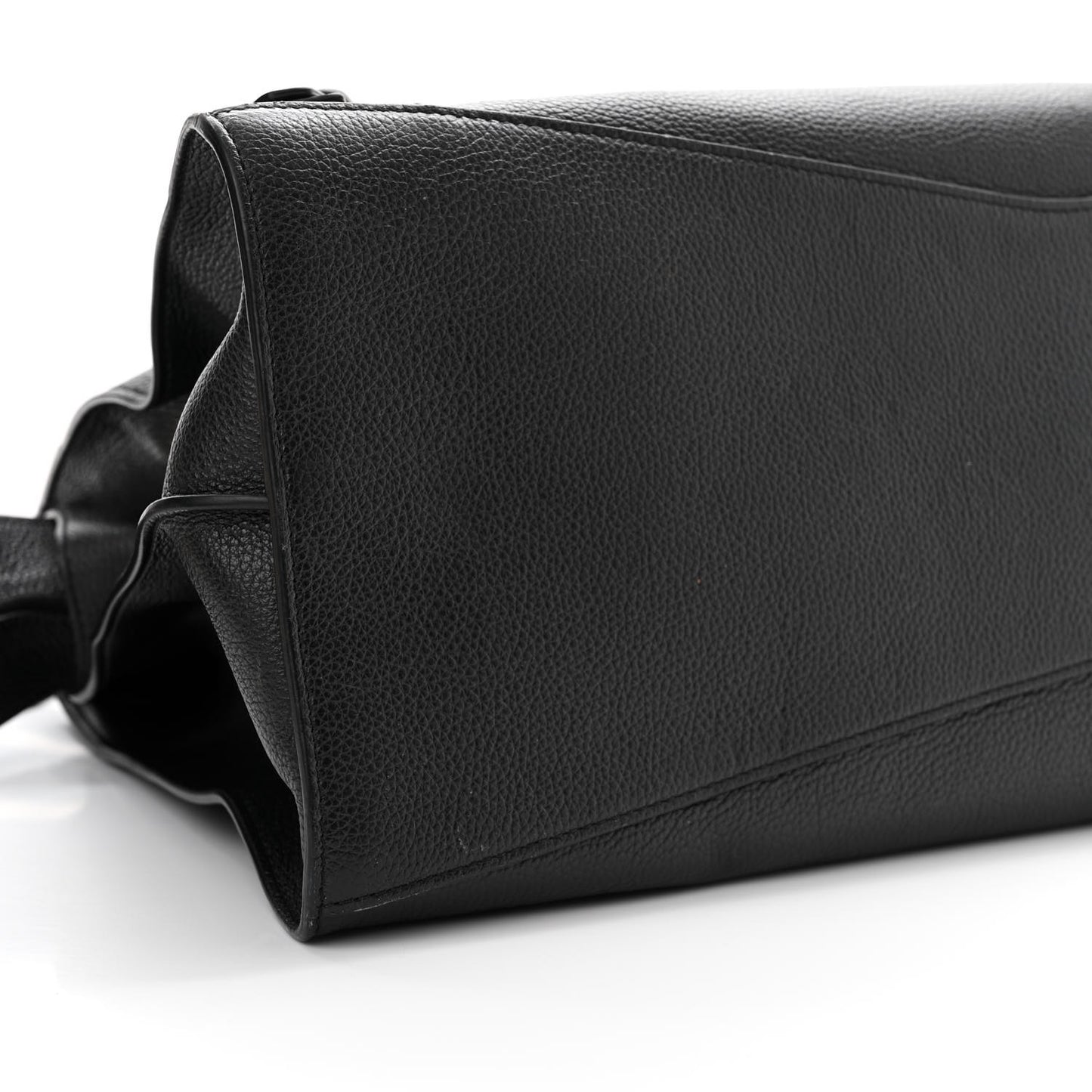 Grained Calfskin Neo Classic Black Hardware Medium City Black