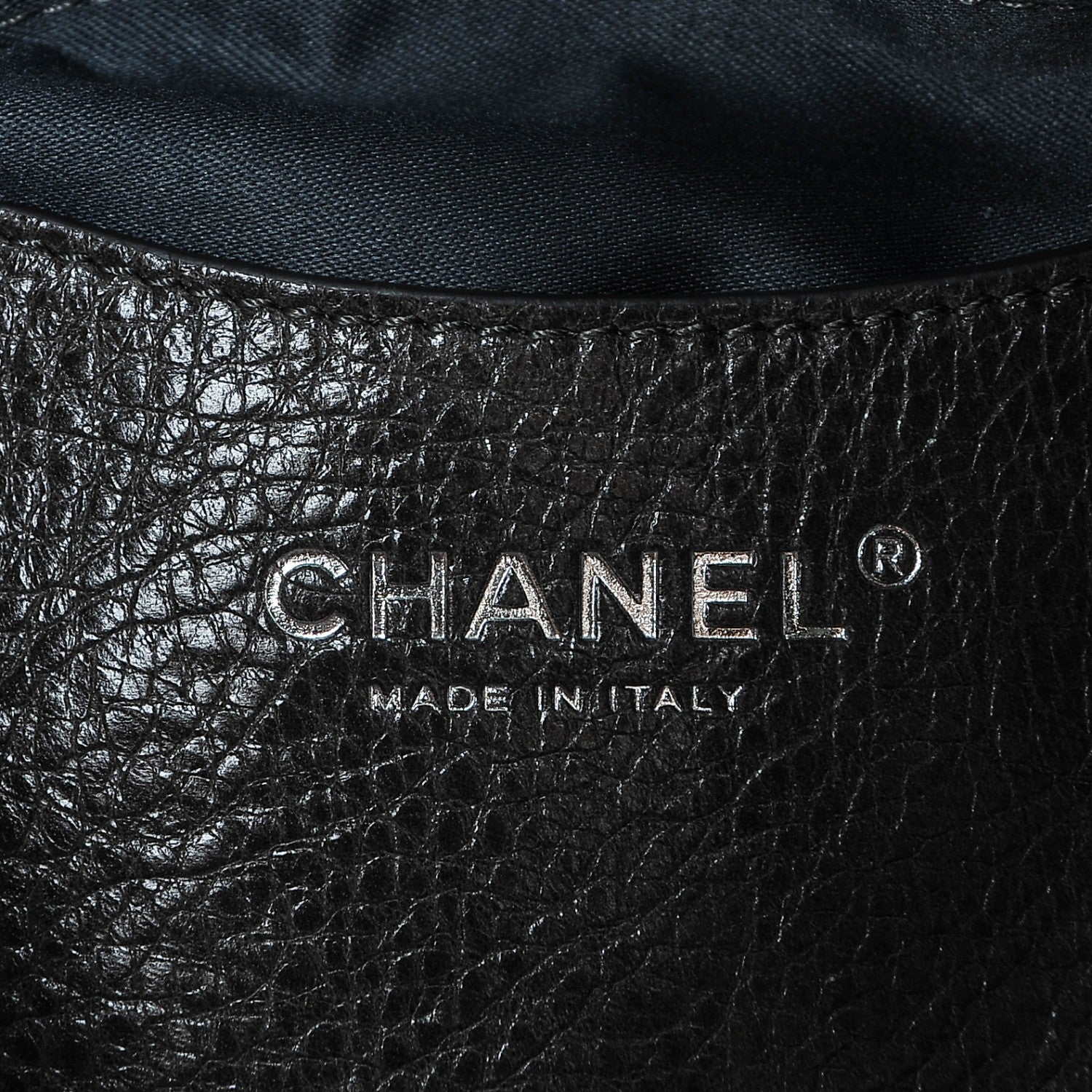 Chanel Glazed Calfskin On the Road Zip Tote Grey 6 of 7