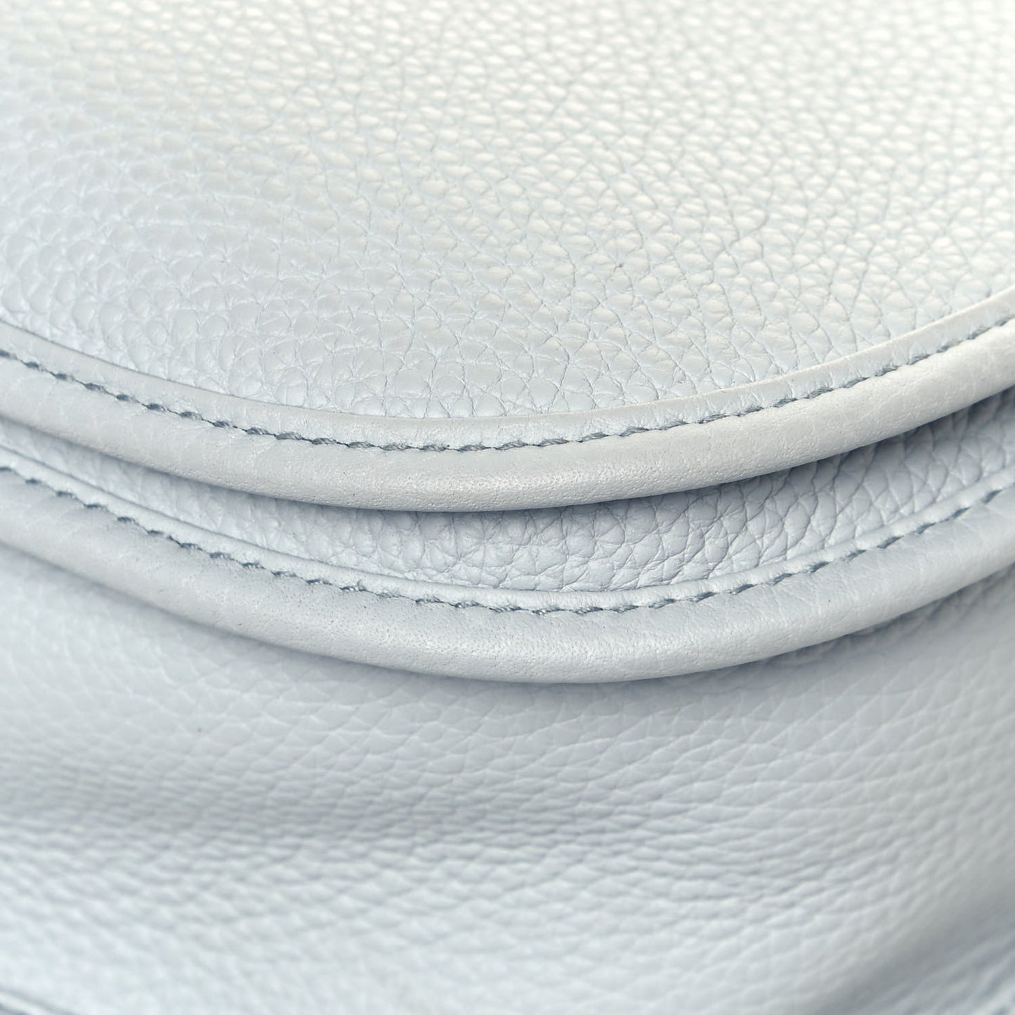 Taurillon Clemence Evelyne III GM Bleu Pale