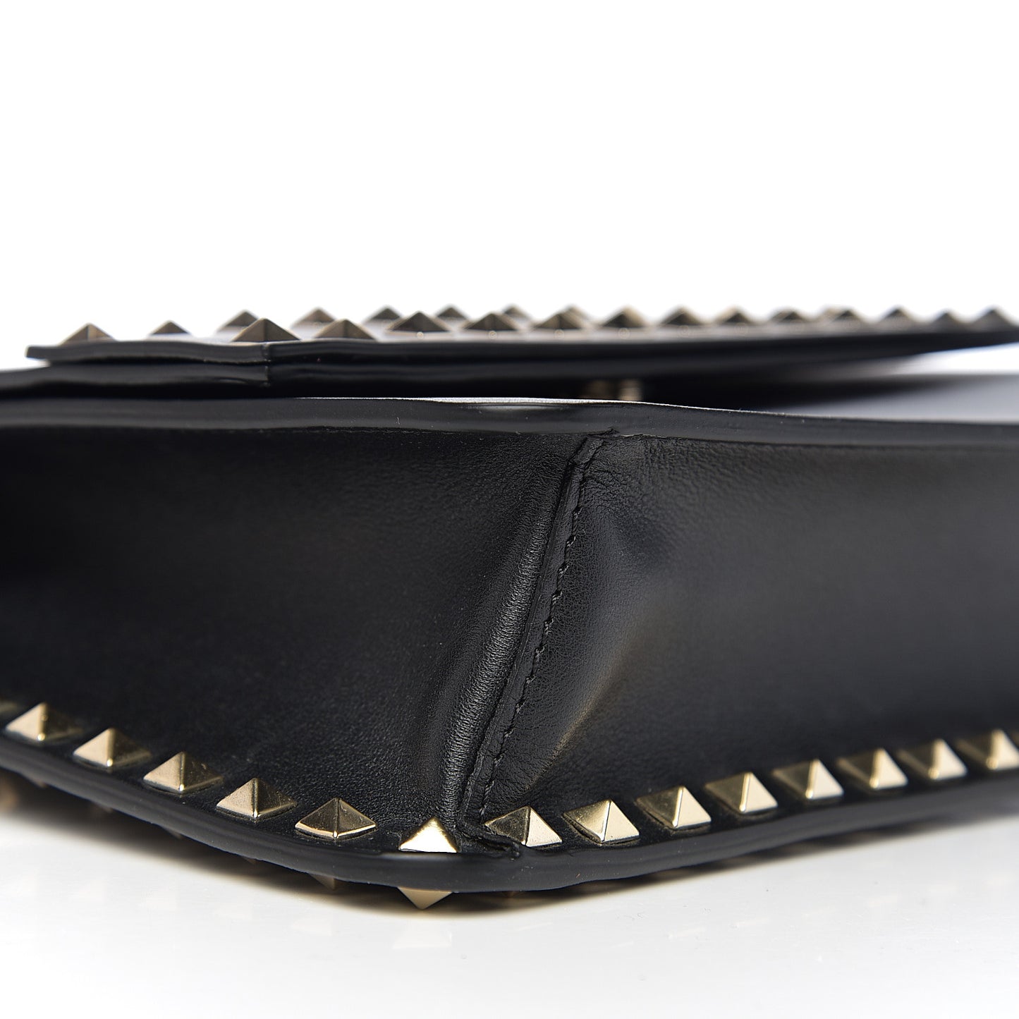 Vitello Rockstud Side Slip Crossbody Black