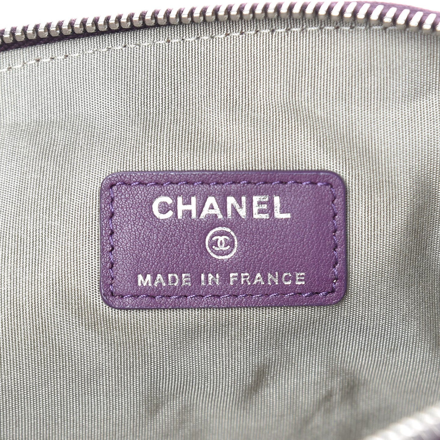 Patent Quilted Brilliant Cosmetic Case Violet