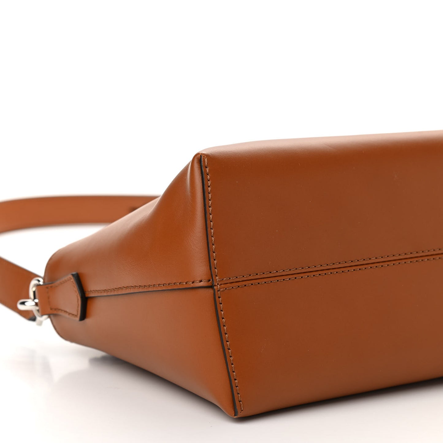 Vitello King Logo Embossed Medium By The Way Boston Bag Cuoio