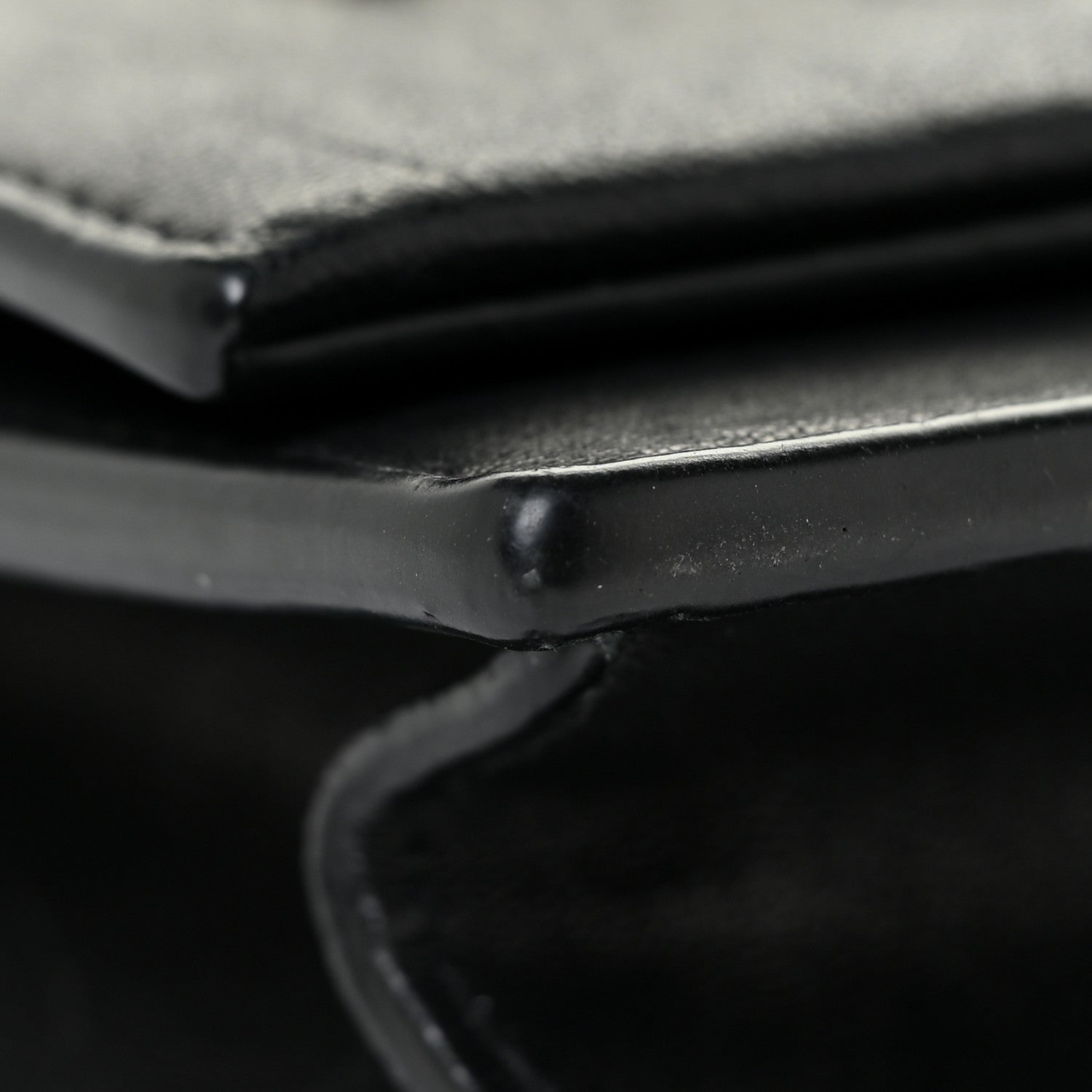 Saint Laurent Smooth Calfskin Classic Monogram Kate Heart Tassel Heart Chain Wallet Black 13 of 22
