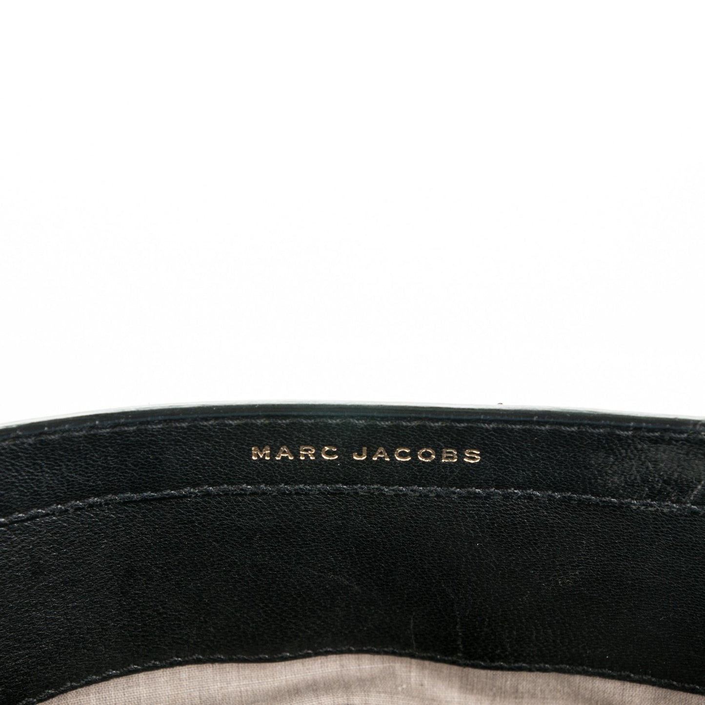Calfskin Quilted Alyona Black