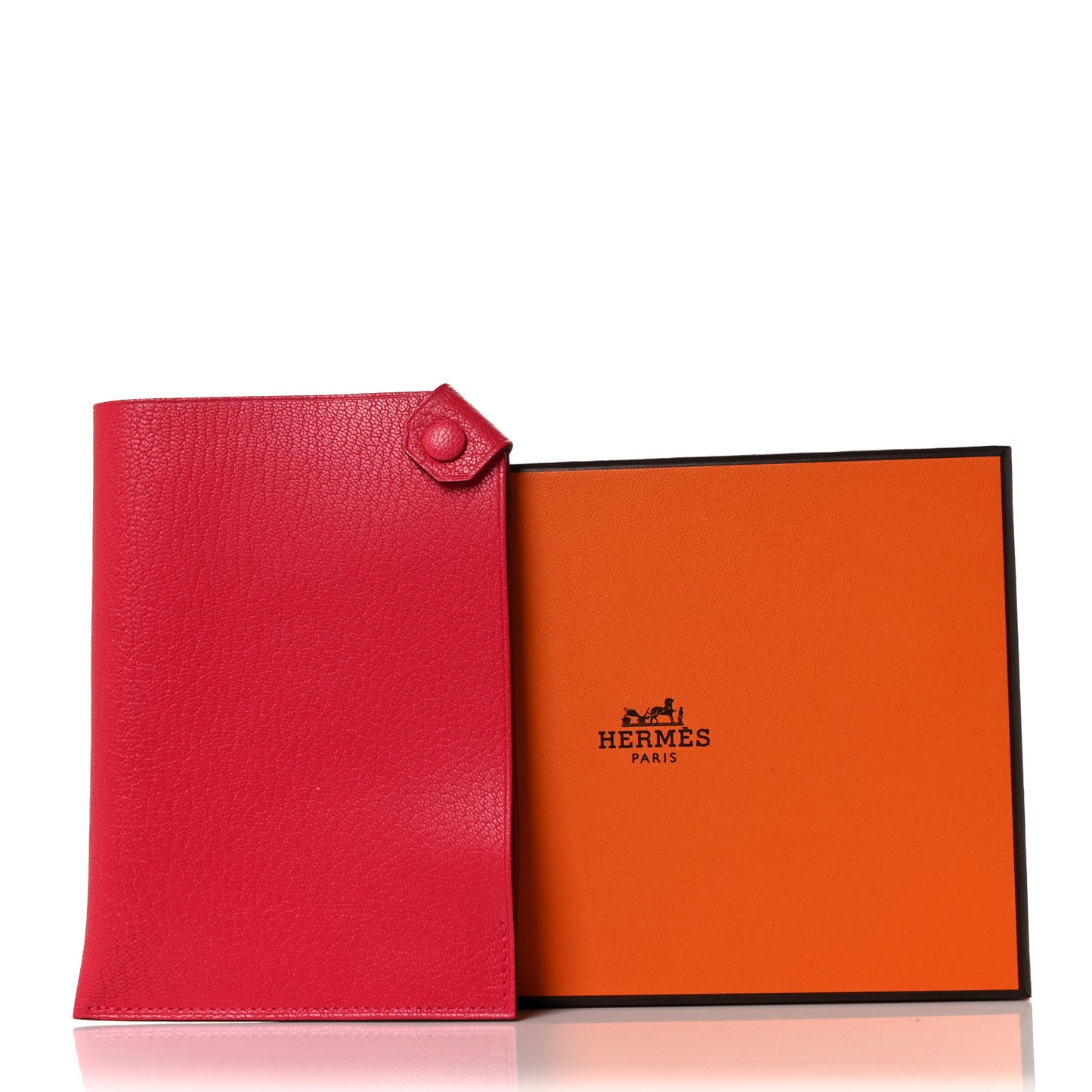 Chevre Chamkila Tarmac PM Passport Holder Rose Extreme