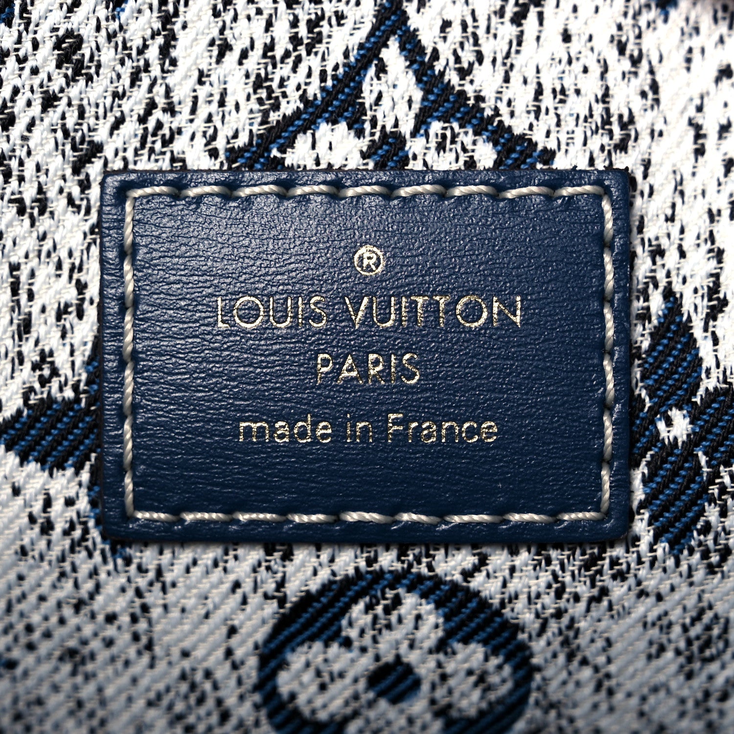 Louis Vuitton Monogram Jacquard Denim Onthego MM Bleu 6 of 8
