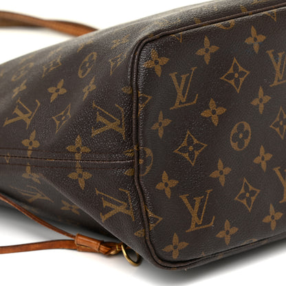 Louis Vuitton Monogram Neverfull MM 8 of 32