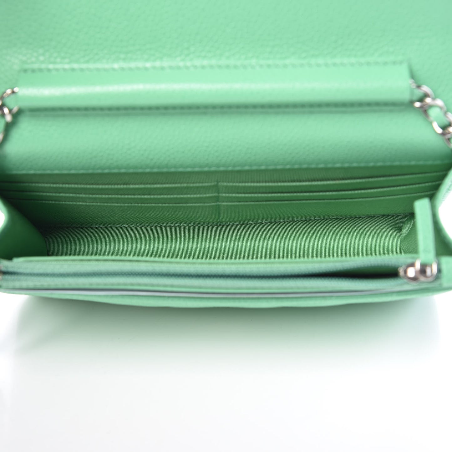 Caviar Chevron Quilted Wallet On Chain WOC Green