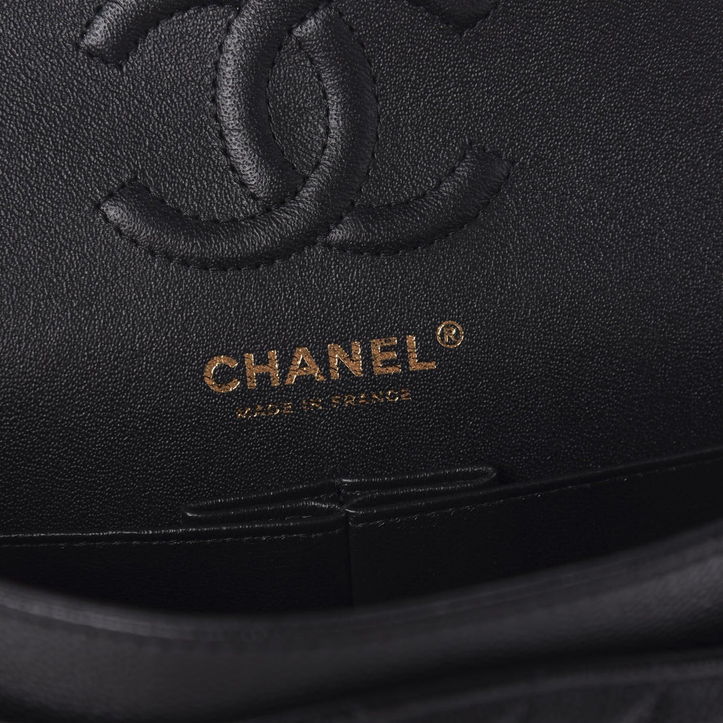 Caviar Chevron Quilted Small Double Flap Black