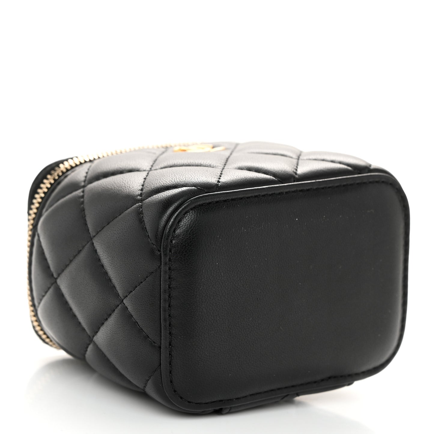 Lambskin Quilted Mini Pearl Crush Vanity Case With Chain Black