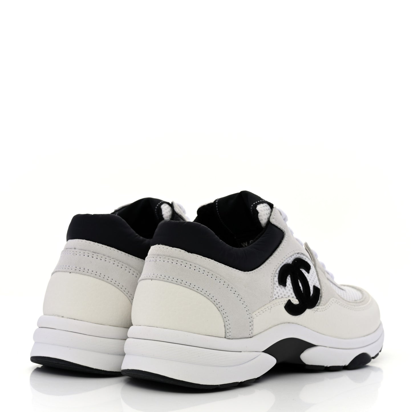 Mesh Suede Calfskin Grained Calfskin Womens CC Sneakers 38.5 White Black