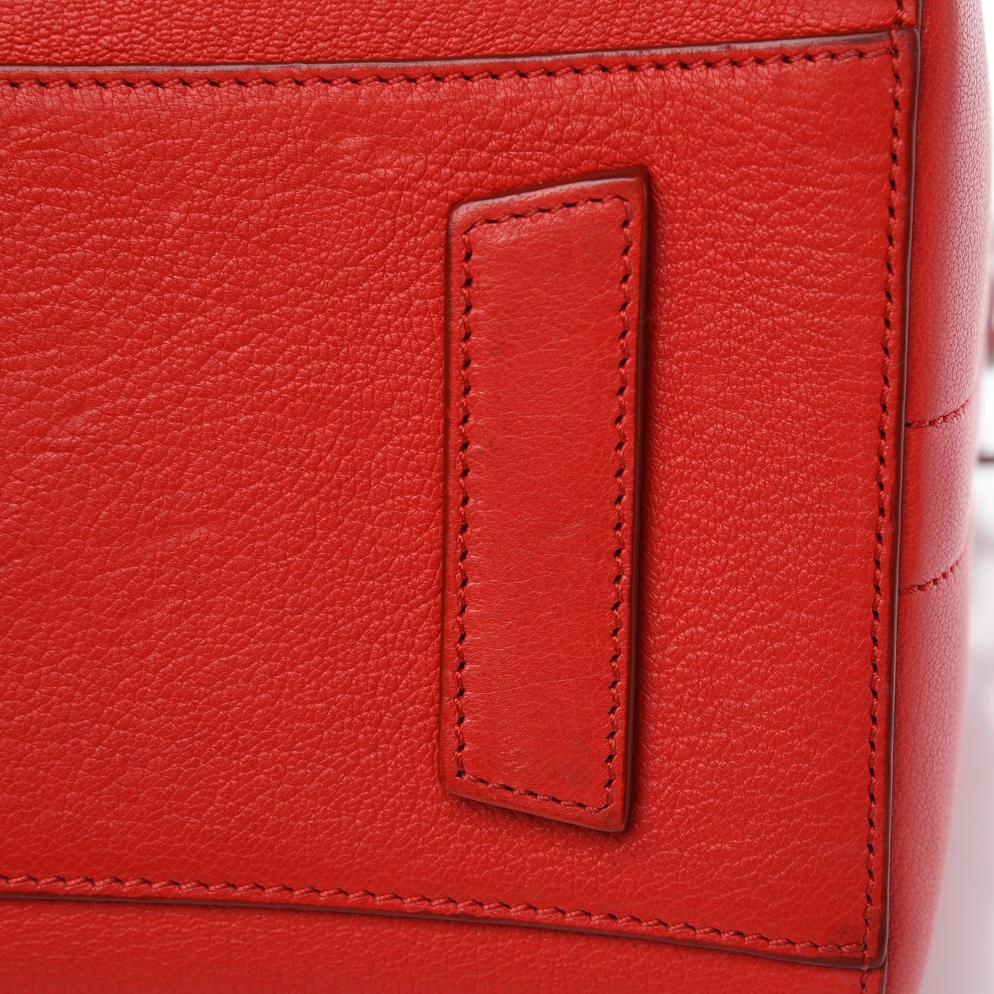 Sugar Goatskin Small Antigona Medium Red