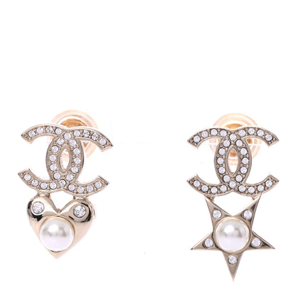 Chanel Crystal Pearl Charming Winter CC Star Heart Earrings Gold 1 of 4