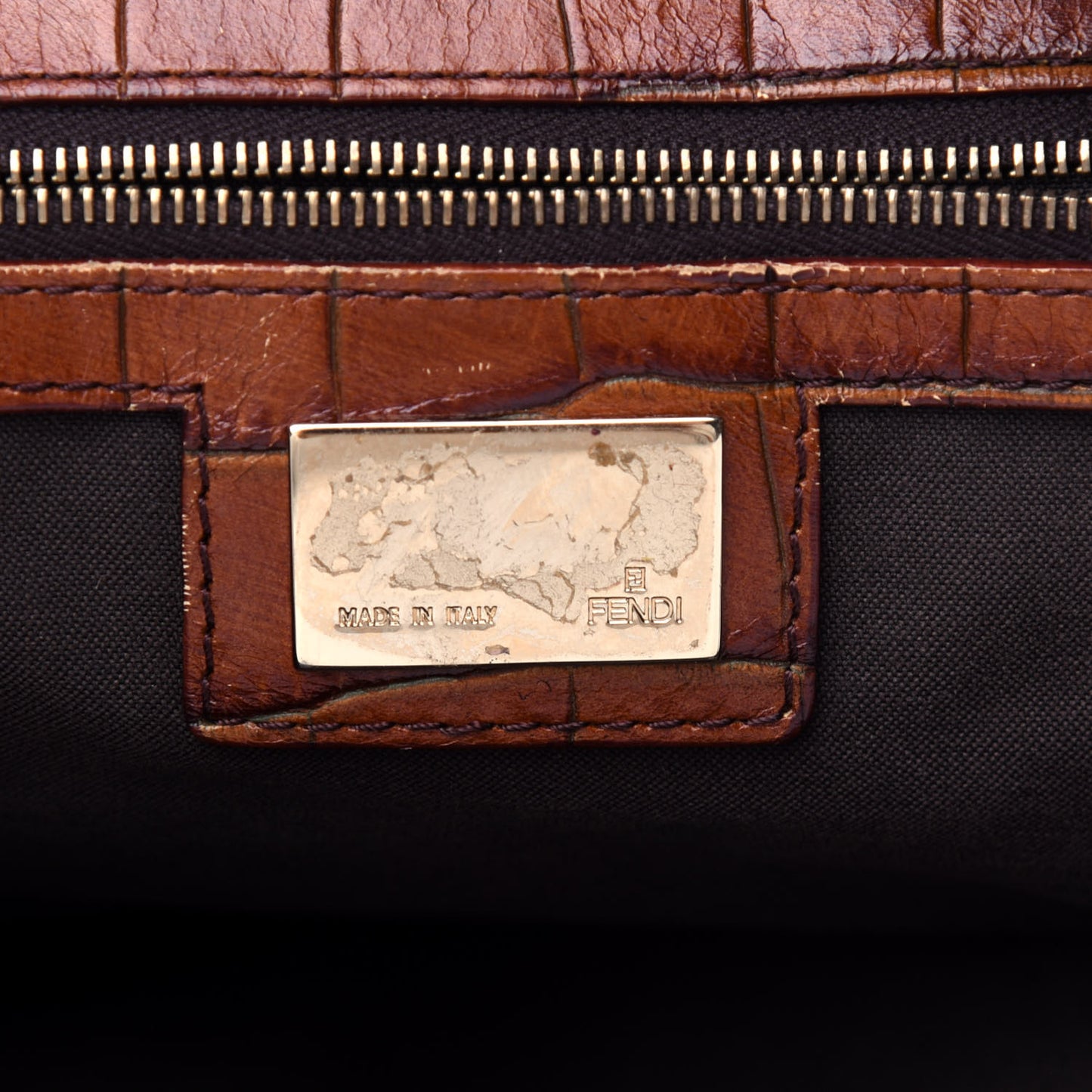 Zucca Calfskin Crocodile Embossed Chef Hobo Tobacco