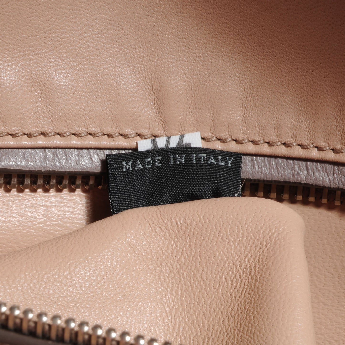Nappa Antik Bauletto Satchel Argilla