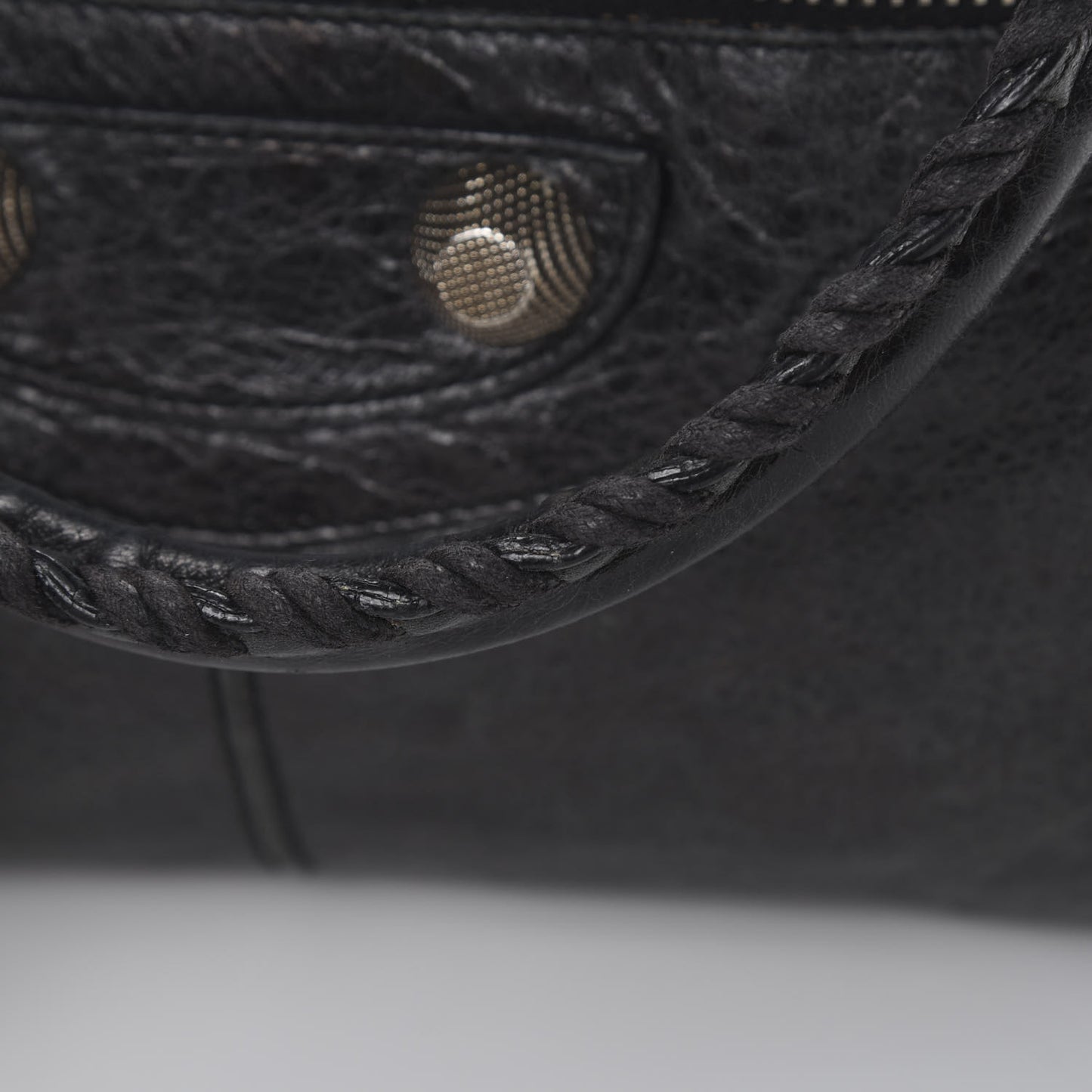 Agneau Giant 21 Silver Hardware Work Black