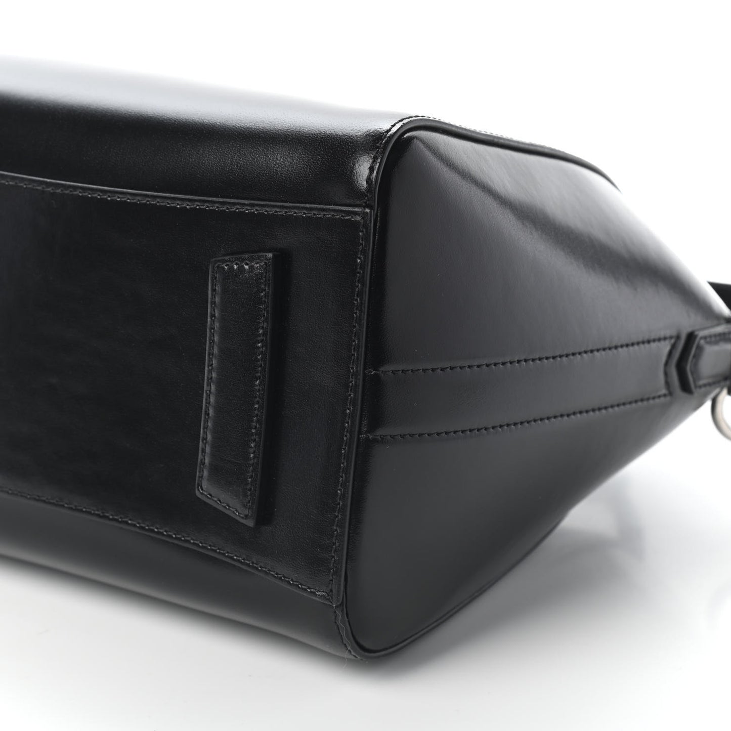 Shiny Lord Calfskin Small Antigona Black