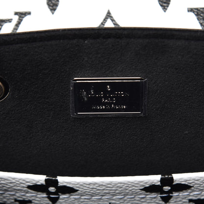 Louis Vuitton Patent Monogram Hot Springs Backpack Black White 6 of 6