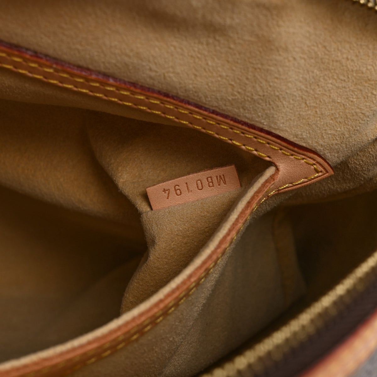 Louis Vuitton Monogram Retiro PM 7 of 10