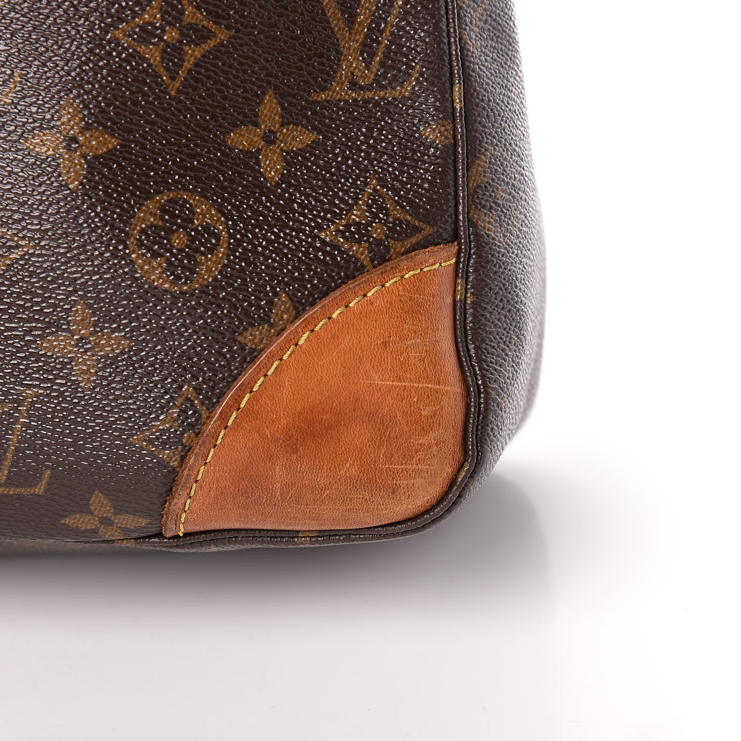 Louis Vuitton Monogram Boulogne 35 22 of 25