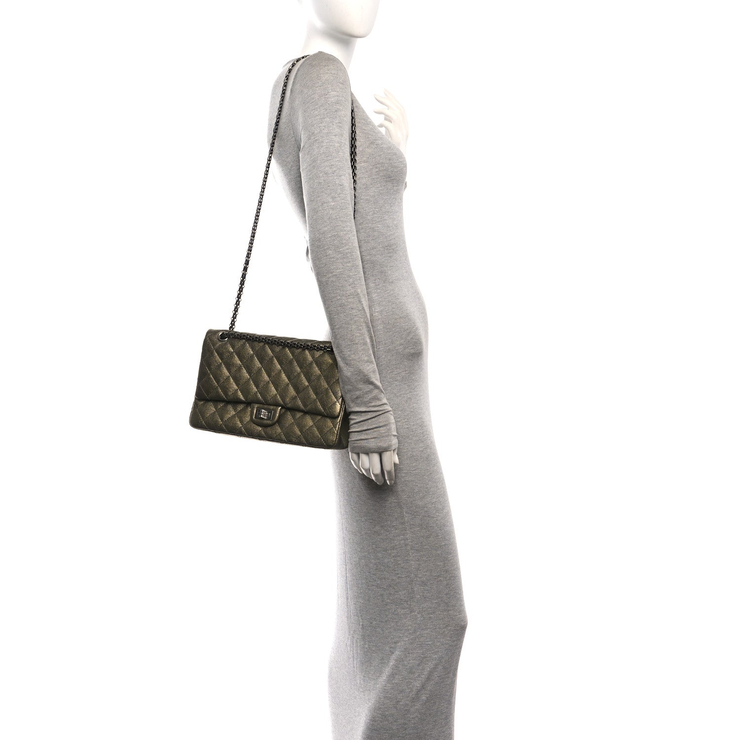 Chanel Metallic Calfskin Quilted 2.55 Reissue 226 Flap Green 2 of 10