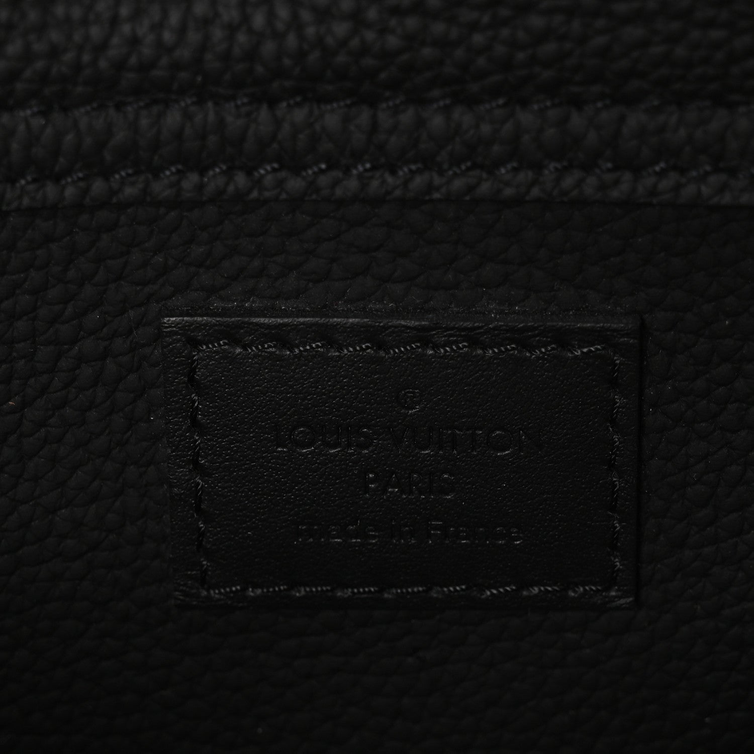 Louis Vuitton Grained Calfskin Aerogram Takeoff Sling Black 6 of 9