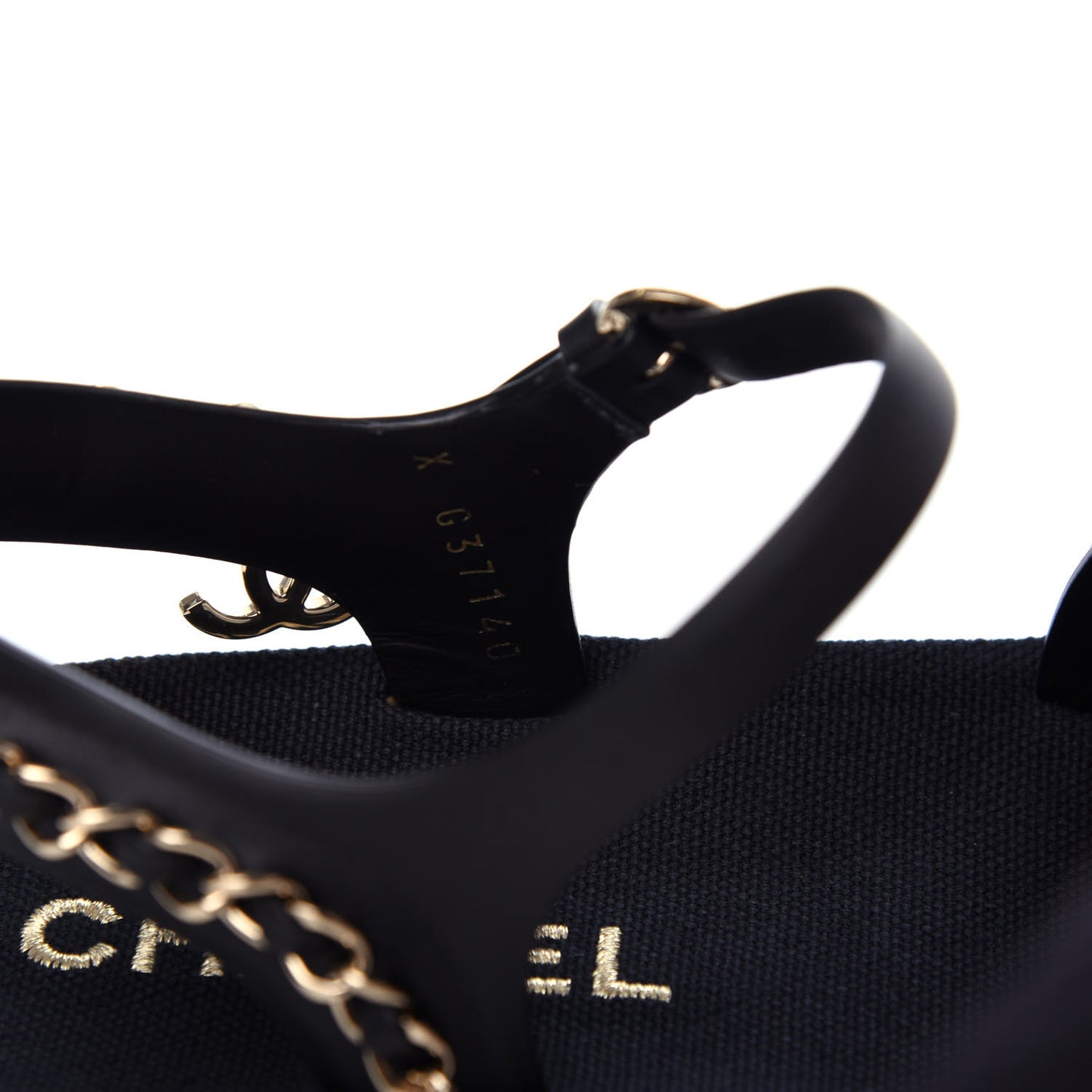 Calfskin Chain Platform Sandals 37 Black