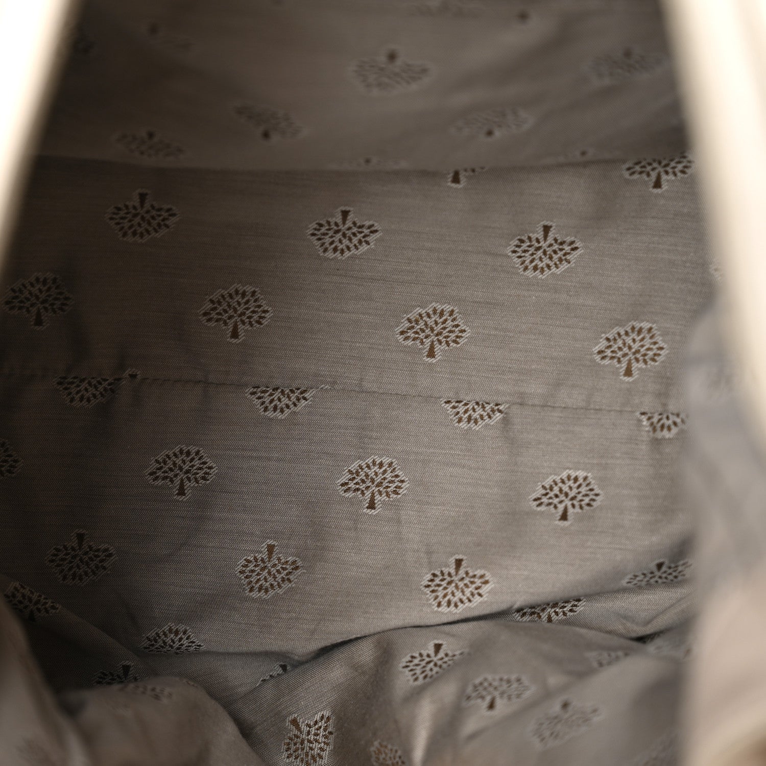 Mulberry Soft Buffalo Oversized Alexa Petticoat White 5 of 12