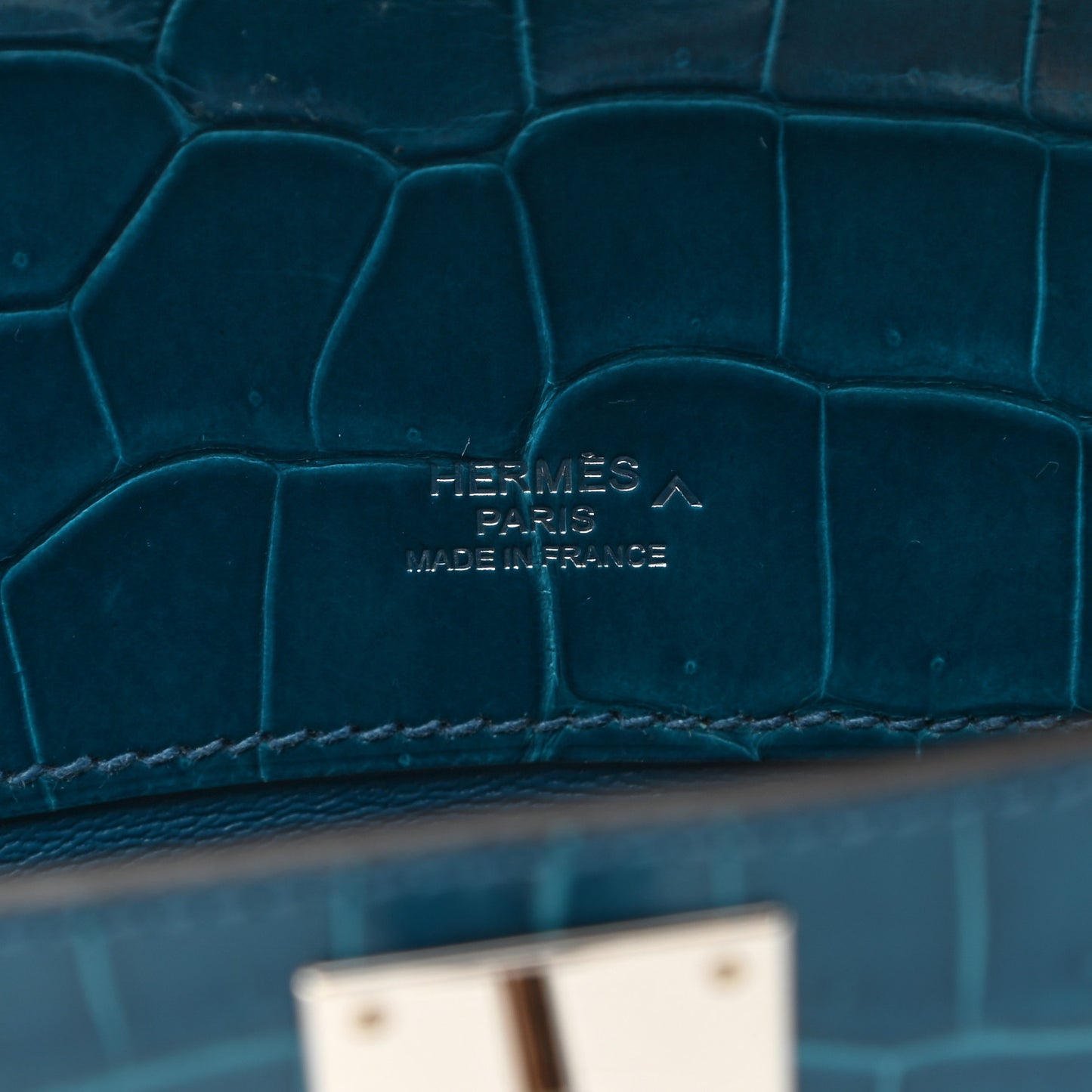 Shiny Porosus Crocodile Kelly Cut Pochette Bleu Izmir