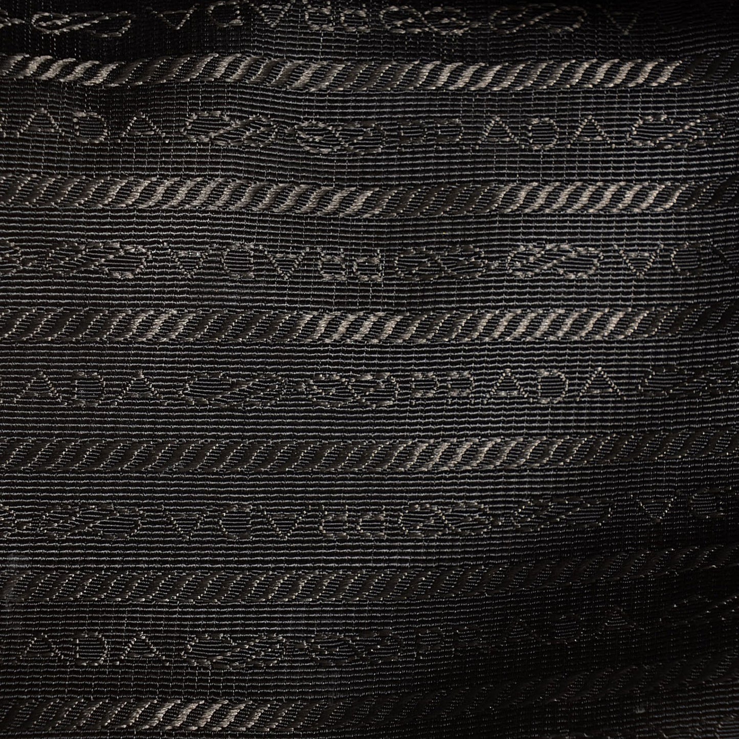 Saffiano Lux Small Tote Argilla