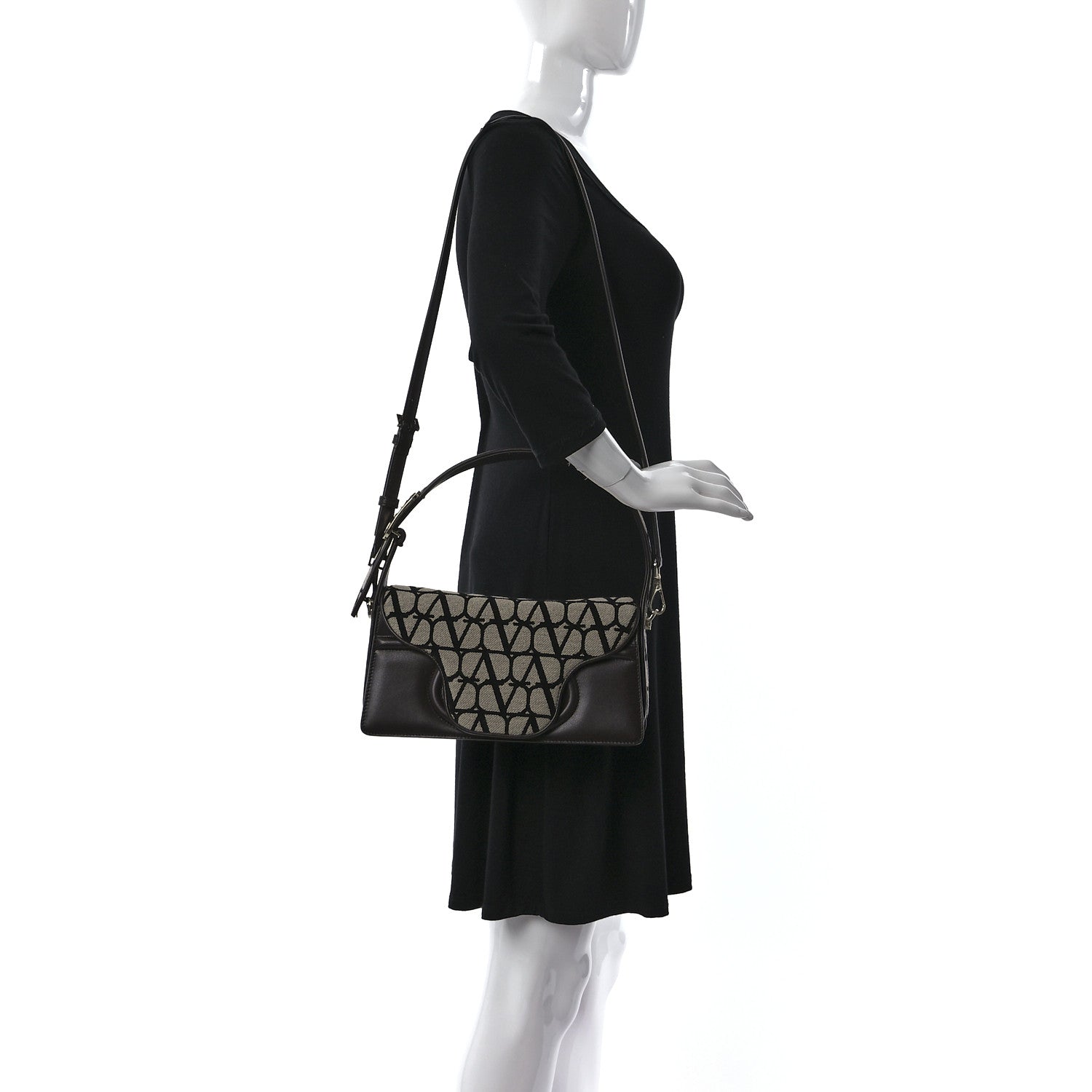 Valentino Garavani Toile Iconographe Goatskin Le Grand Deuxieme Shoulder Bag Naturale Black Fondant 2 of 9