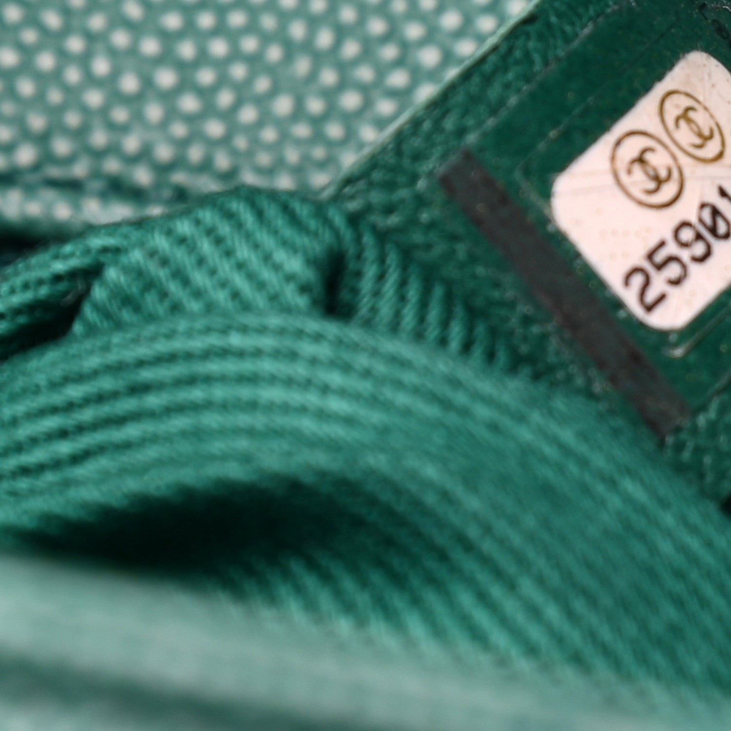 Chanel Caviar Quilted Medium Coco Handle Flap Green 7 of 10